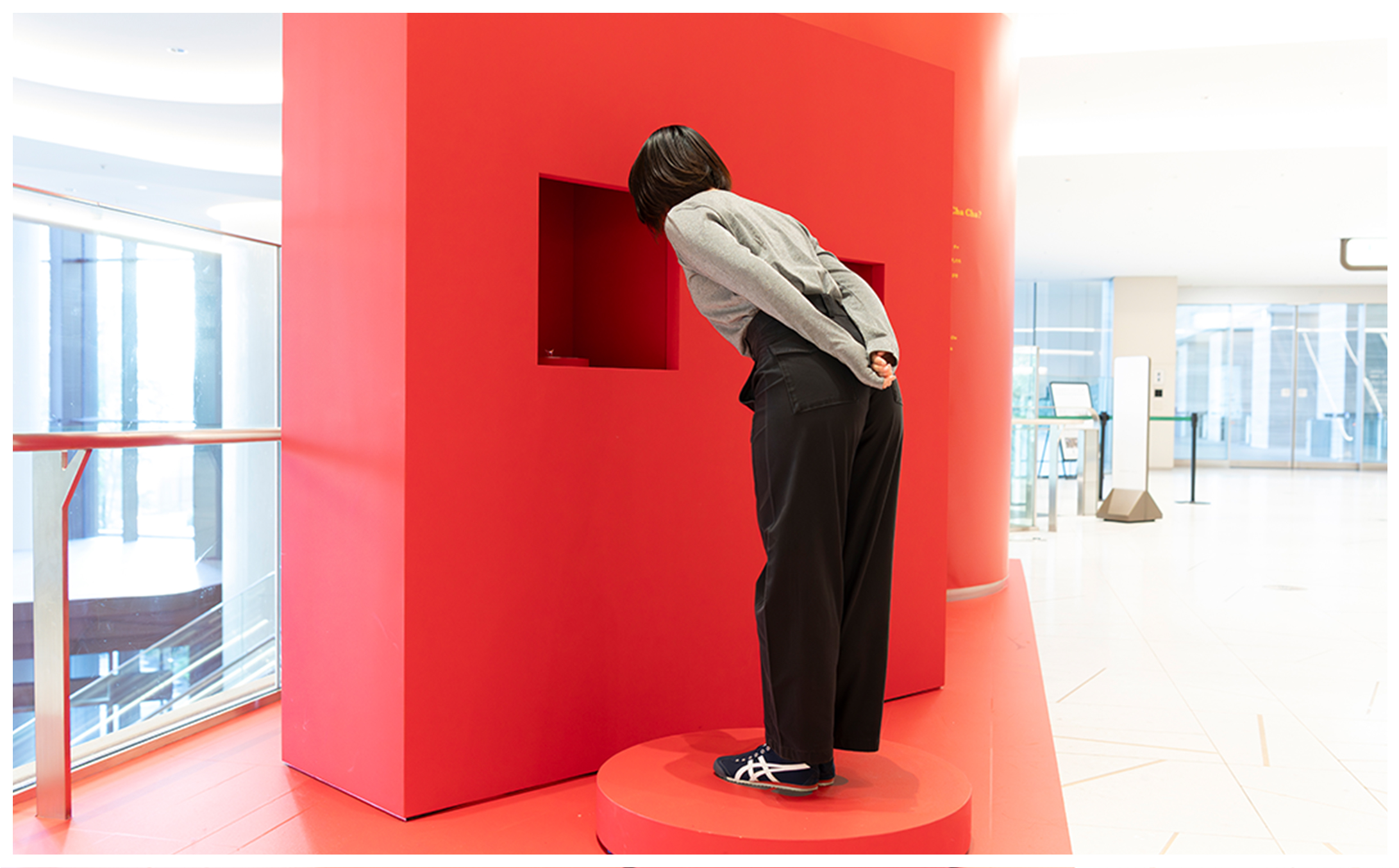 タワープラザ 1F ペリカンカフェ 横